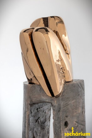 Torzo na stoličke II